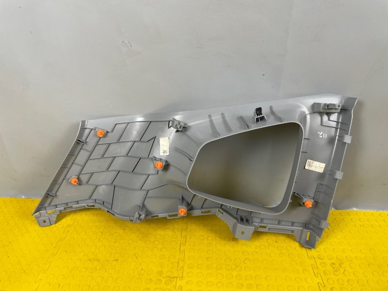 Обшивка багажника, 1000 рублей, Москва