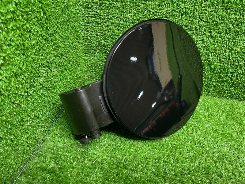 Лючок топливного бака, 7000 рублей, Москва