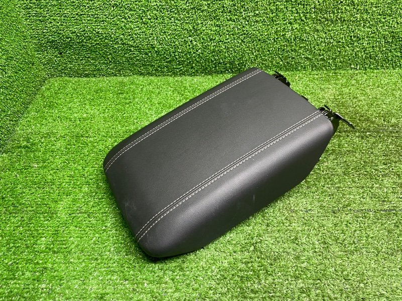 Подлокотник, 5000 рублей, Москва