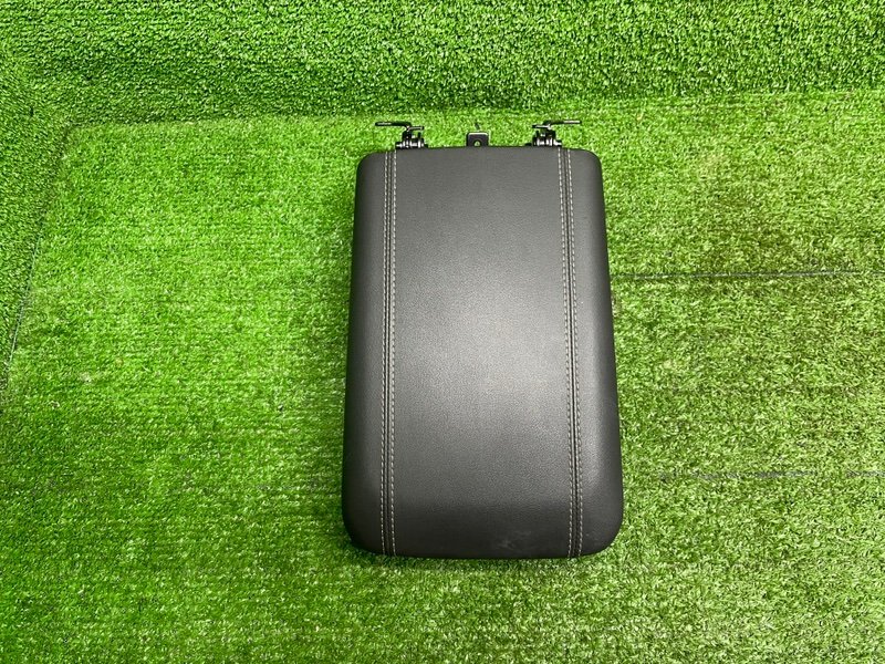 Подлокотник, 5000 рублей, Москва