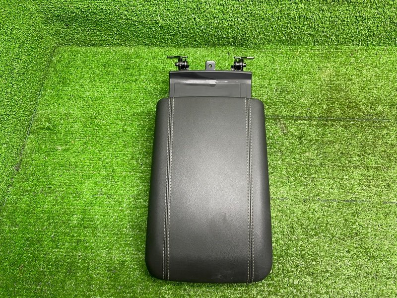 Подлокотник, 5000 рублей, Москва