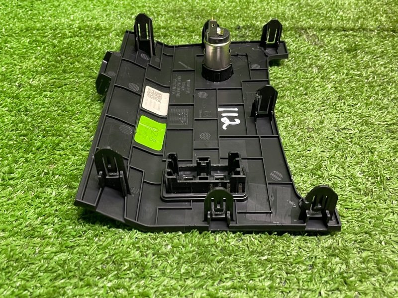 Накладка консоли, 1000 рублей, Москва