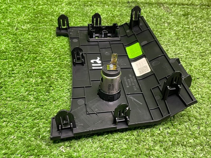 Накладка консоли, 1000 рублей, Москва