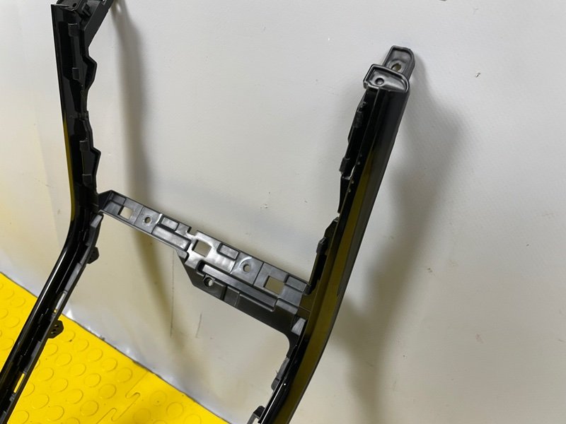 Накладка консоли, 1000 рублей, Москва