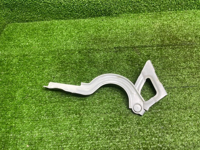 Петля капота, 1500 рублей, Москва