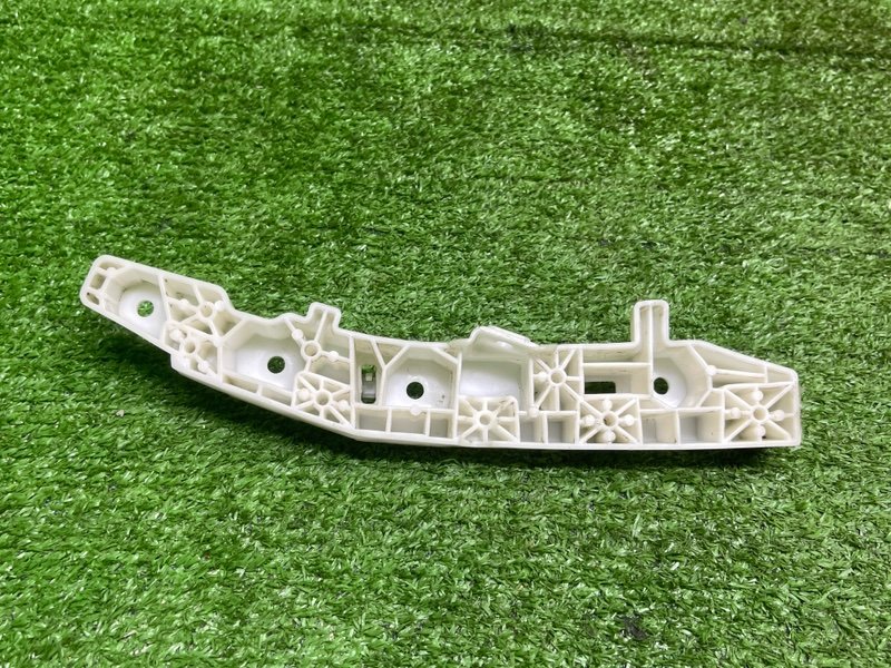 Кронштейн переднего бампера, 500 рублей, Москва