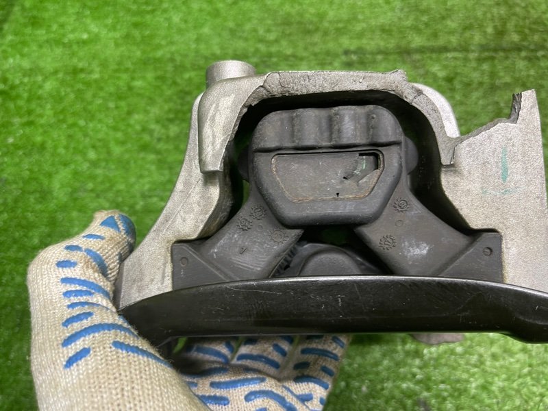 Опора двигателя, 3500 рублей, Москва