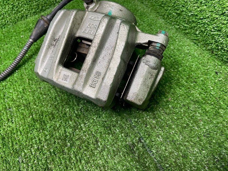 Суппорт тормозной передний правый, 6000 рублей, Москва