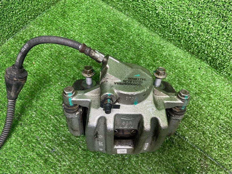 Суппорт тормозной передний правый, 6000 рублей, Москва