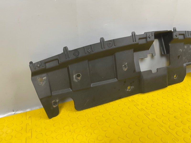 Кожух замка капота, 3500 рублей, Москва