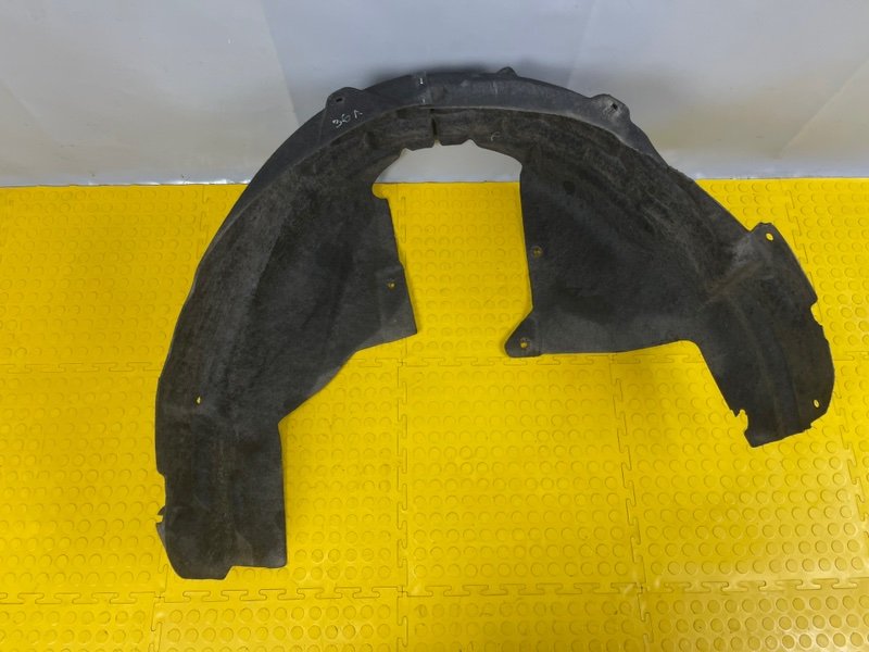 Подкрылок, 2000 рублей, Москва