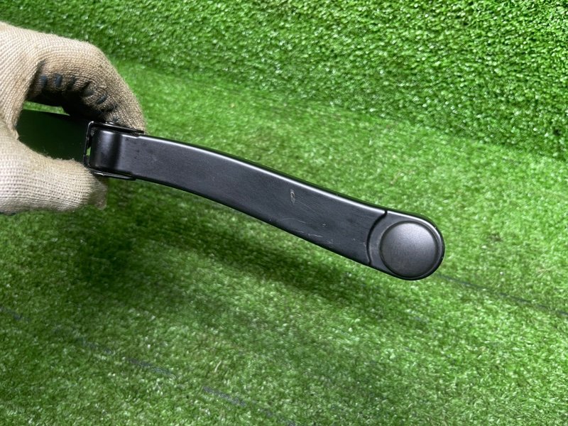 Поводок стеклоочистителя передний, 1500 рублей, Москва