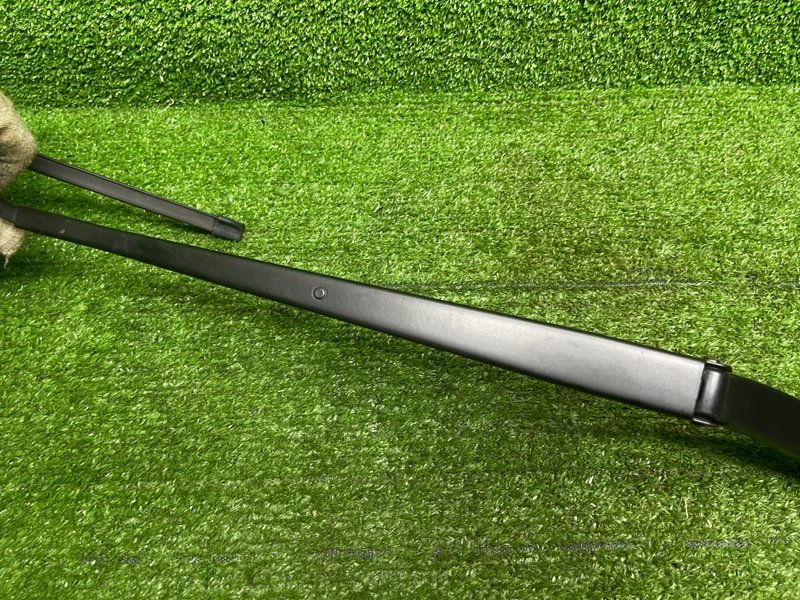 Поводок стеклоочистителя передний, 1500 рублей, Москва