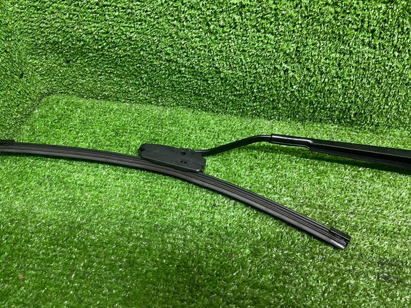 Поводок стеклоочистителя передний, 1500 рублей, Москва