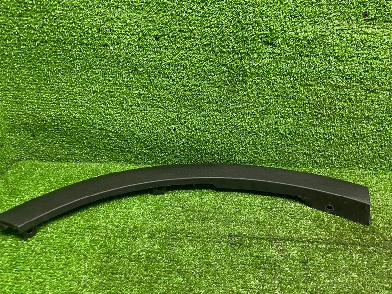 Накладка крыла, 2000 рублей, Москва