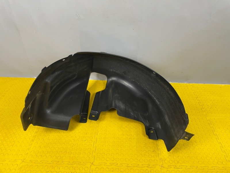 Подкрылок, 1500 рублей, Москва