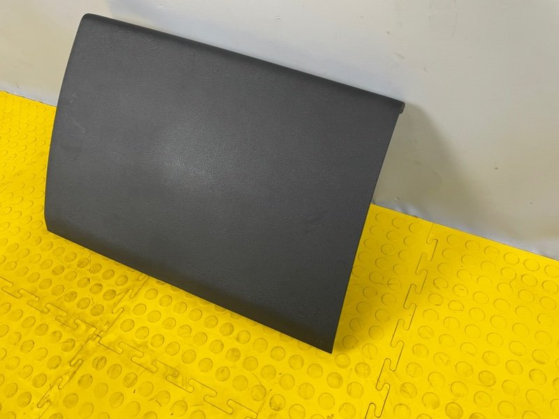 Бардачок, 2000 рублей, Москва