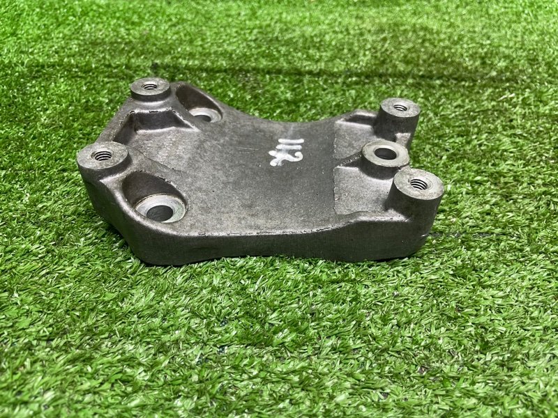 Кронштейн компрессора кондиционера, 1000 рублей, Москва