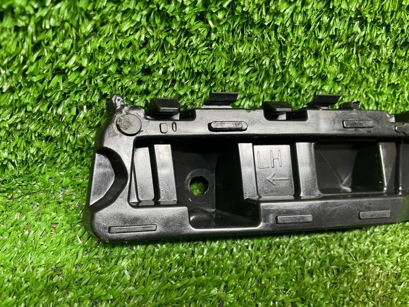 Кронштейн переднего бампера, 1000 рублей, Москва