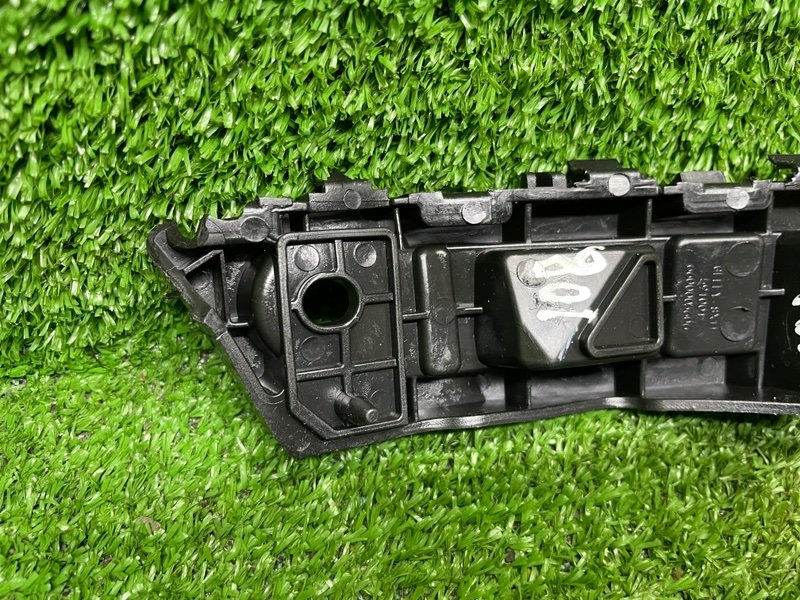 Кронштейн переднего бампера, 1000 рублей, Москва