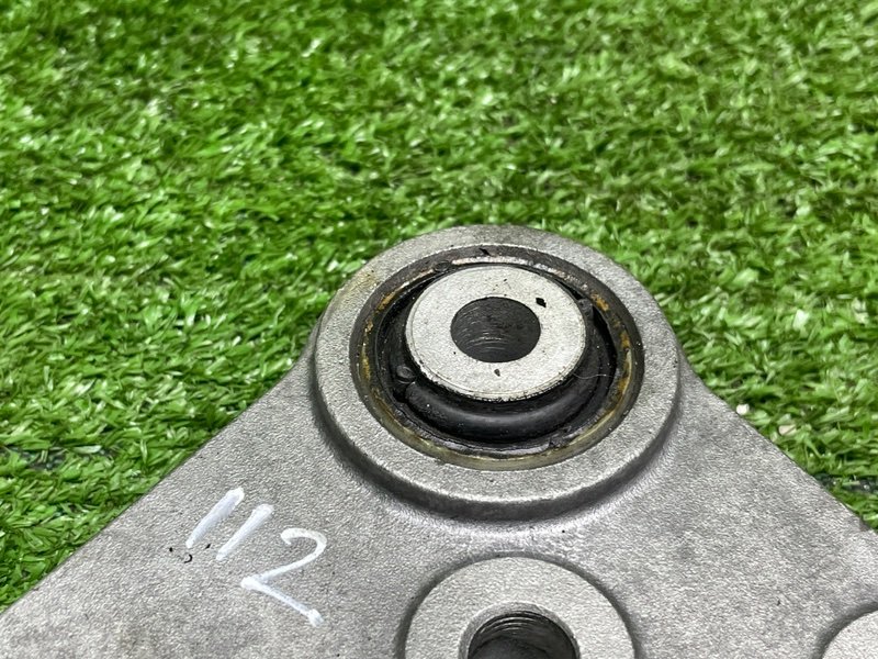 Опора двигателя, 2000 рублей, Москва