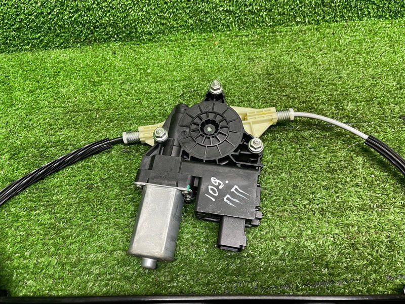 Стеклоподъемник передний, 2550 рублей, Москва