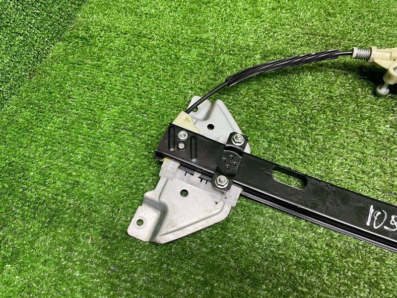 Стеклоподъемник передний, 2000 рублей, Москва