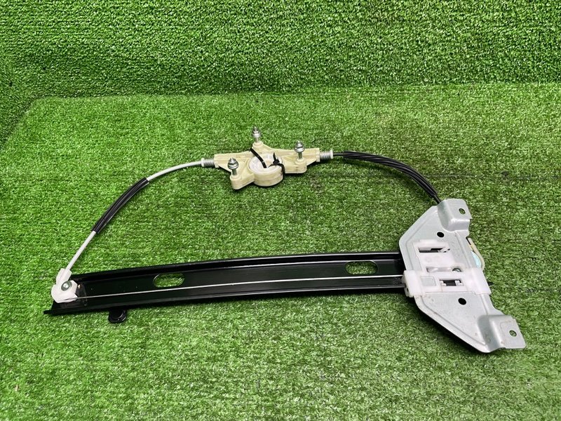 Стеклоподъемник передний, 2000 рублей, Москва