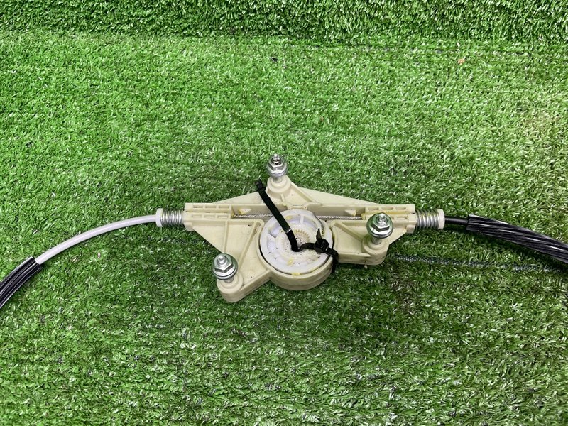 Стеклоподъемник передний, 2000 рублей, Москва