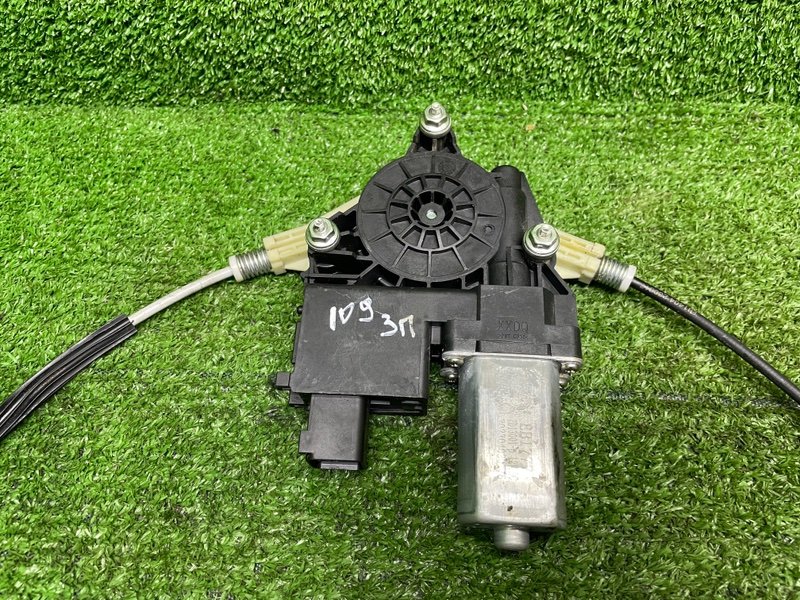 Стеклоподъемник задний, 2600 рублей, Москва