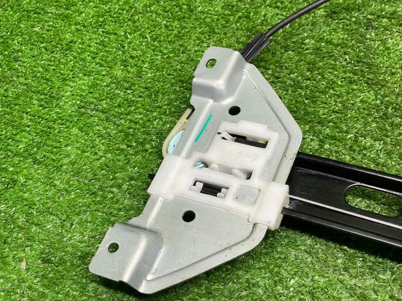 Стеклоподъемник задний, 2600 рублей, Москва