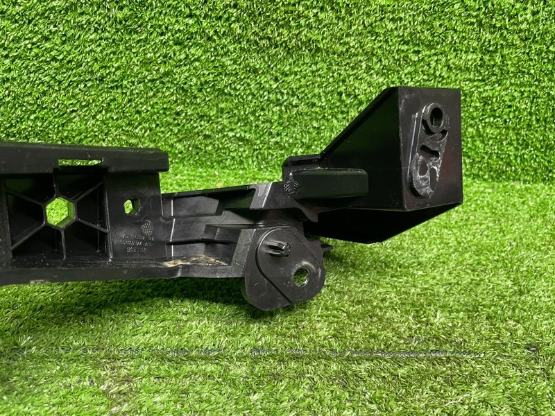 Кронштейн переднего бампера, 1000 рублей, Москва