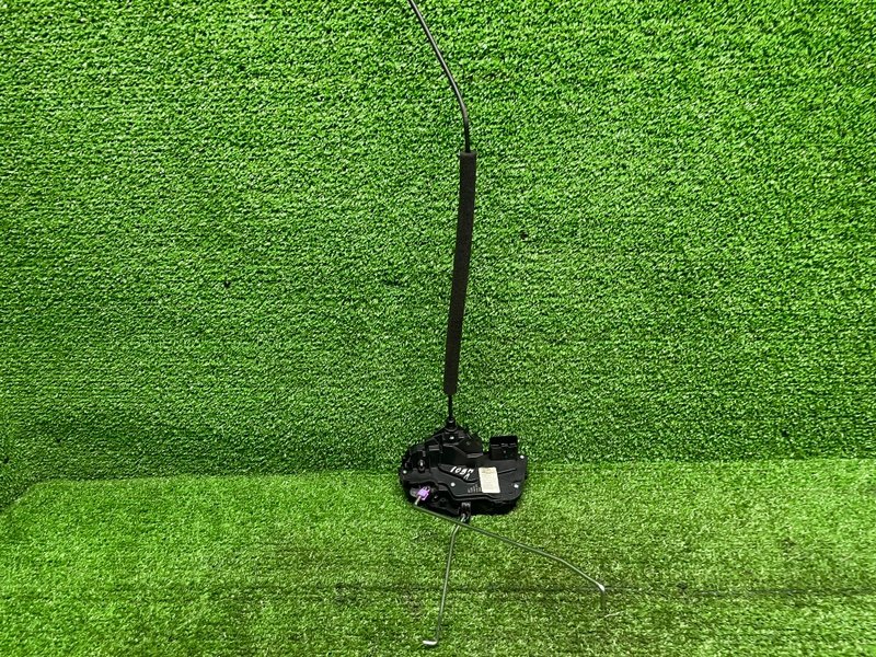 Замок двери передней левой, 2000 рублей, Москва