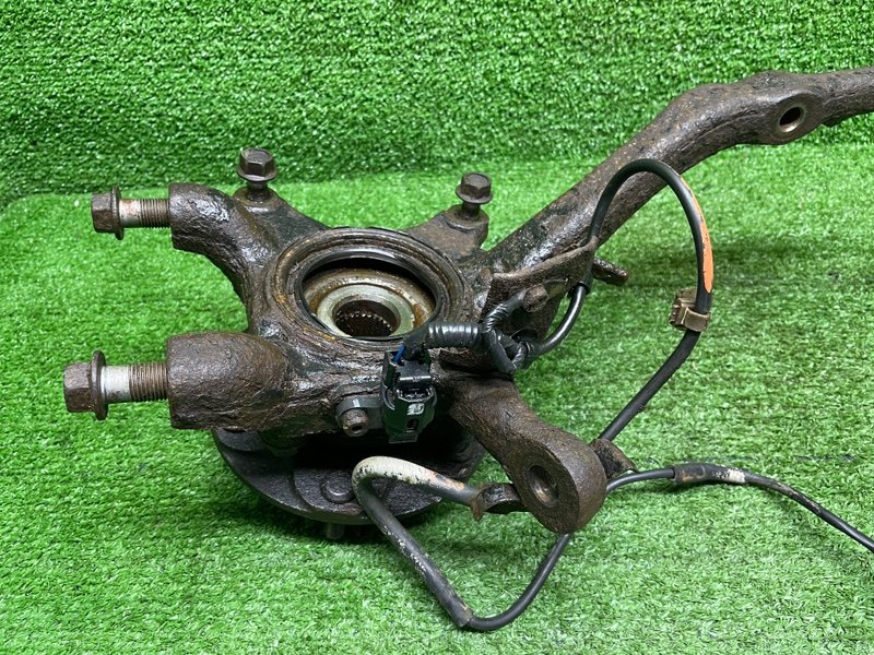 Кулак поворотный, 15000 рублей, Москва