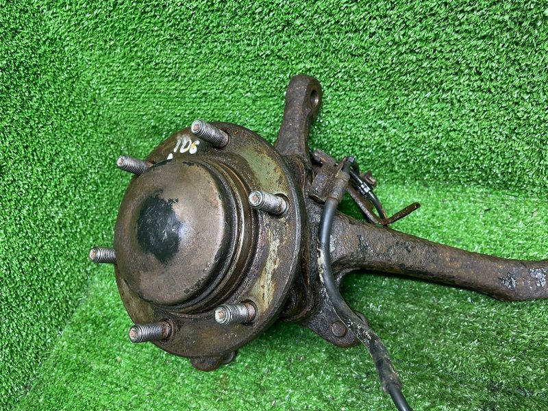 Кулак поворотный, 15000 рублей, Москва