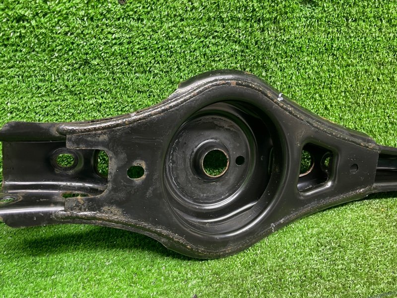 Рычаг задний поперечный, 2000 рублей, Москва