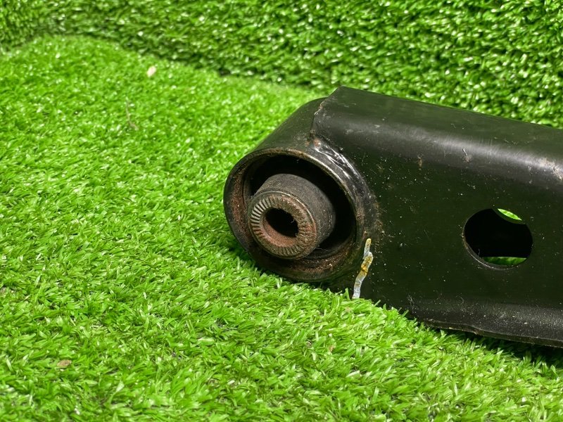 Рычаг задний поперечный, 2000 рублей, Москва