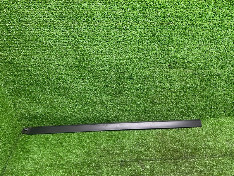 Молдинг лобового стекла, 1800 рублей, Москва