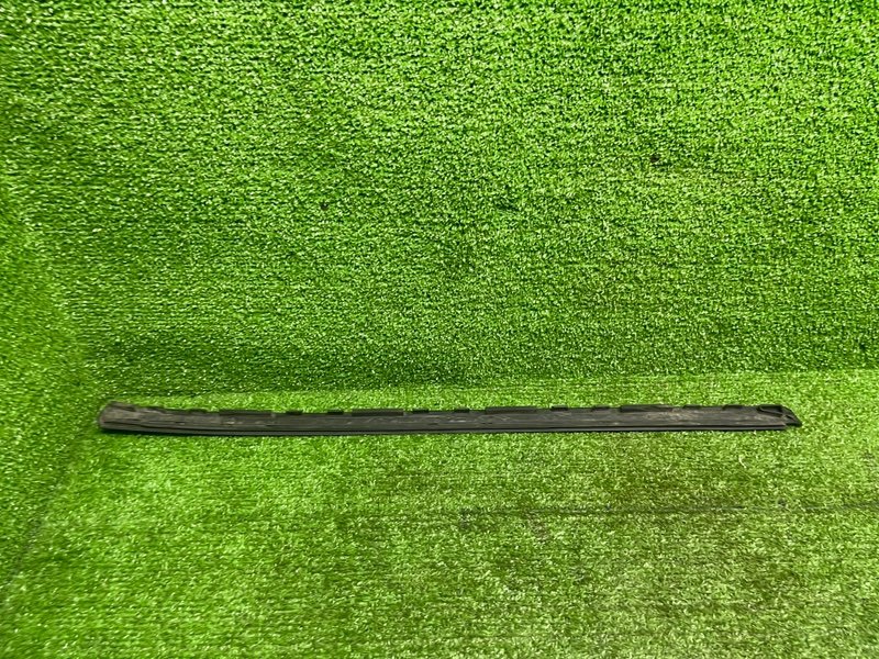 Молдинг лобового стекла, 1800 рублей, Москва