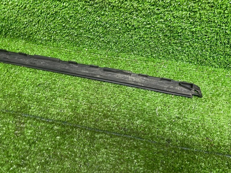 Молдинг лобового стекла, 1800 рублей, Москва