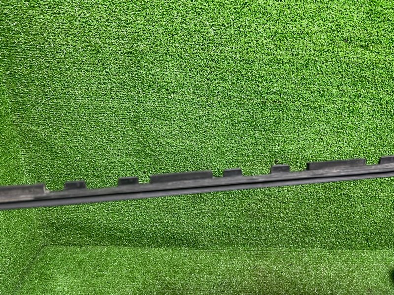 Молдинг лобового стекла, 1800 рублей, Москва