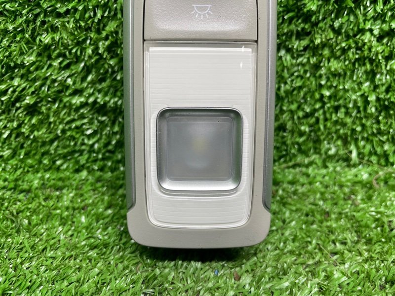 Плафон салонный, 1000 рублей, Москва