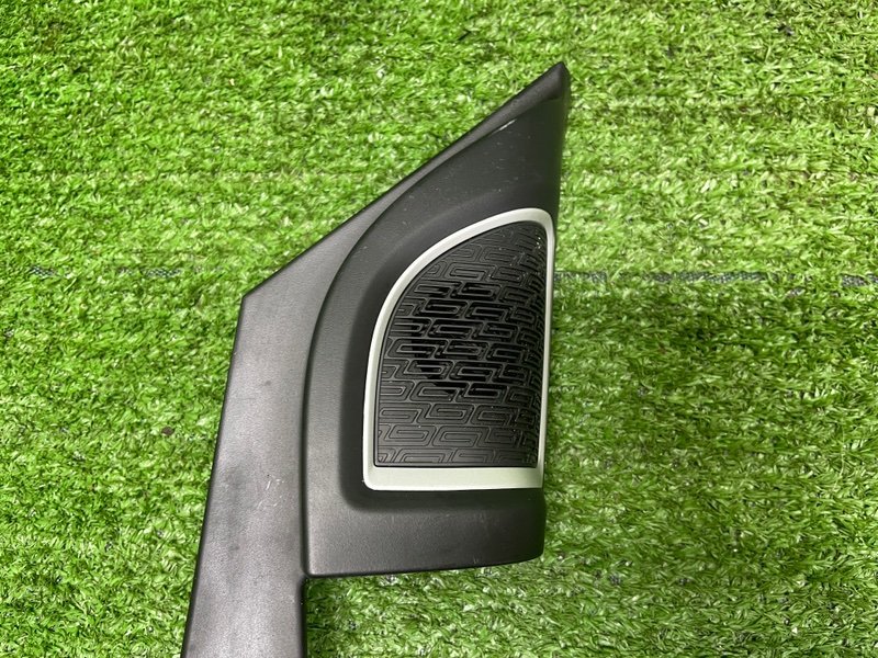 Крышка зеркала, 1000 рублей, Москва