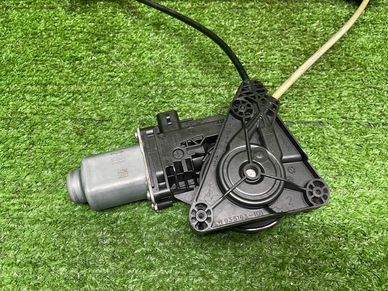 Стеклоподъемник задний, 1500 рублей, Москва