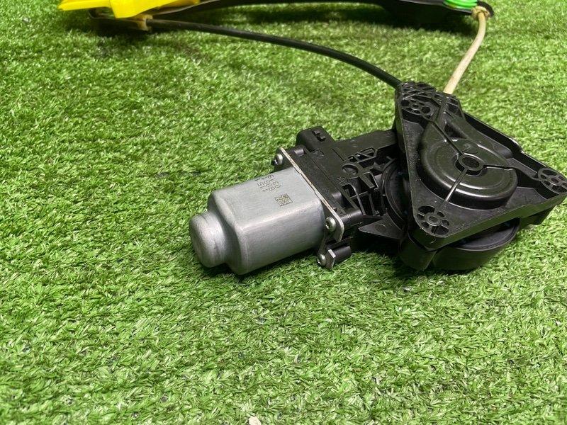 Стеклоподъемник задний, 1500 рублей, Москва