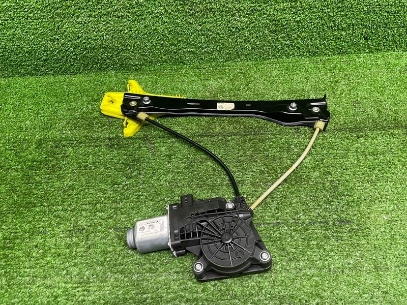 Стеклоподъемник задний, 1500 рублей, Москва