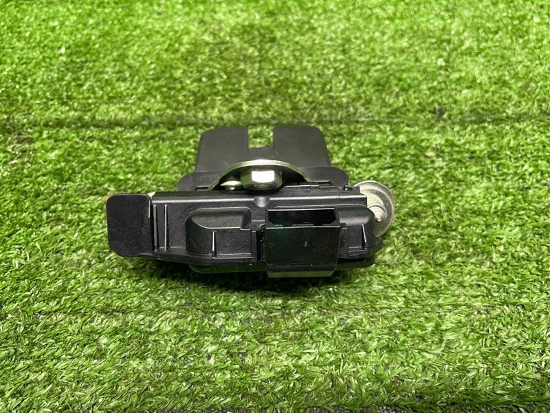 Замок багажника, 3500 рублей, Москва