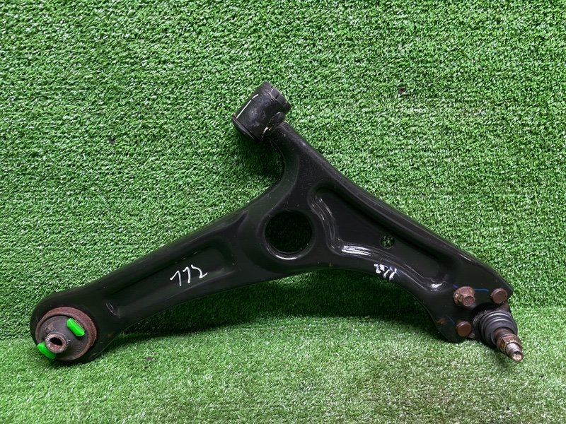 Рычаг передний правый, 3500 рублей, Москва