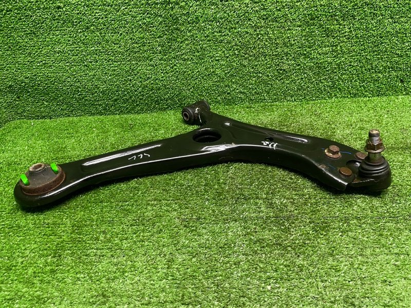 Рычаг передний правый, 3500 рублей, Москва