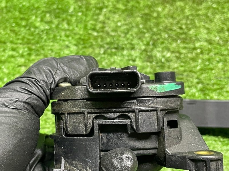 Педаль газа, 1500 рублей, Москва